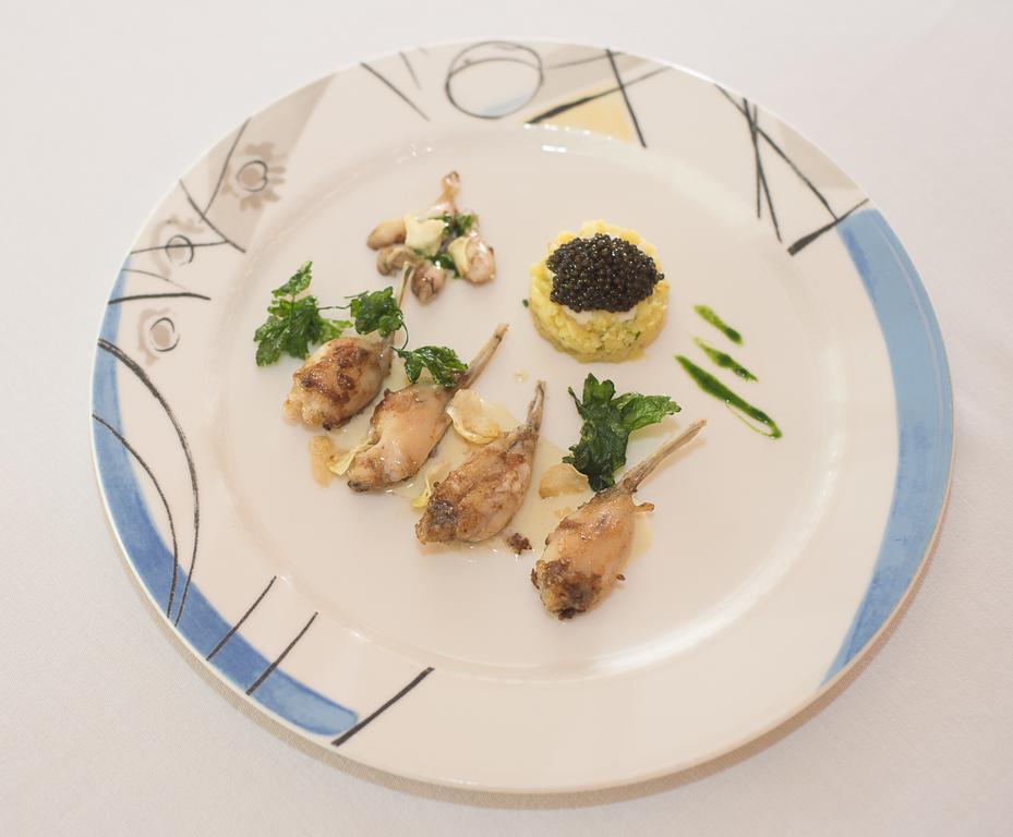 & Restaurants - Maison Chabran