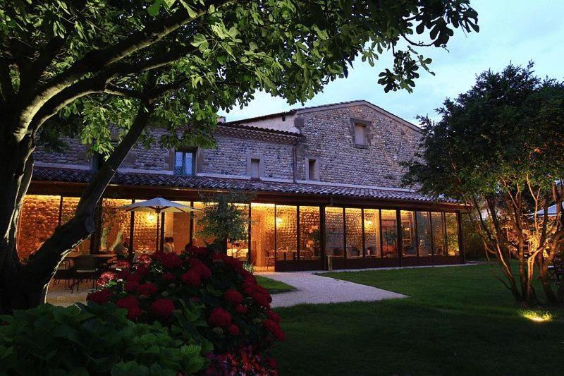 & Restaurants - Maison Chabran Pont-de-l'Isere