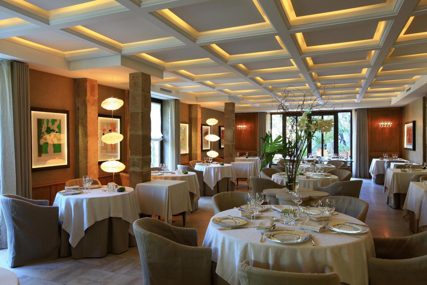 & Restaurants - Maison Chabran Hotel