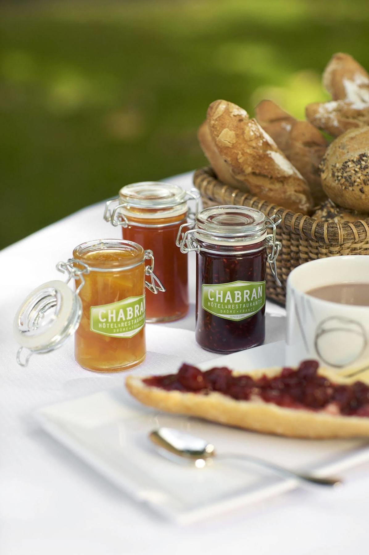 Hotel & Restaurants - Maison Chabran 4*